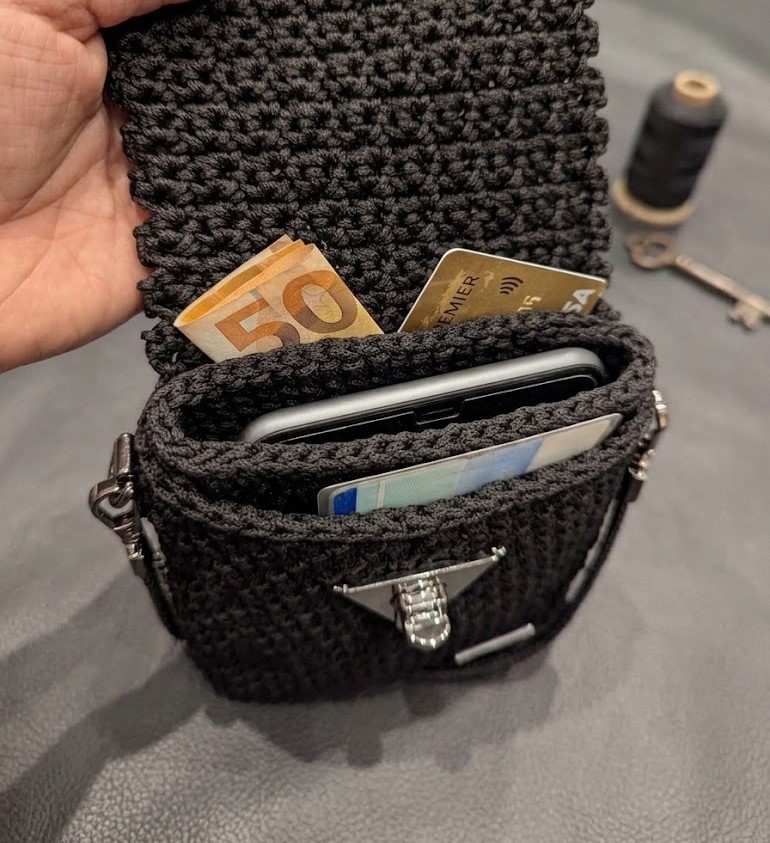 ##La Doria Noir — Pochette Téléphone & Portefeuille##